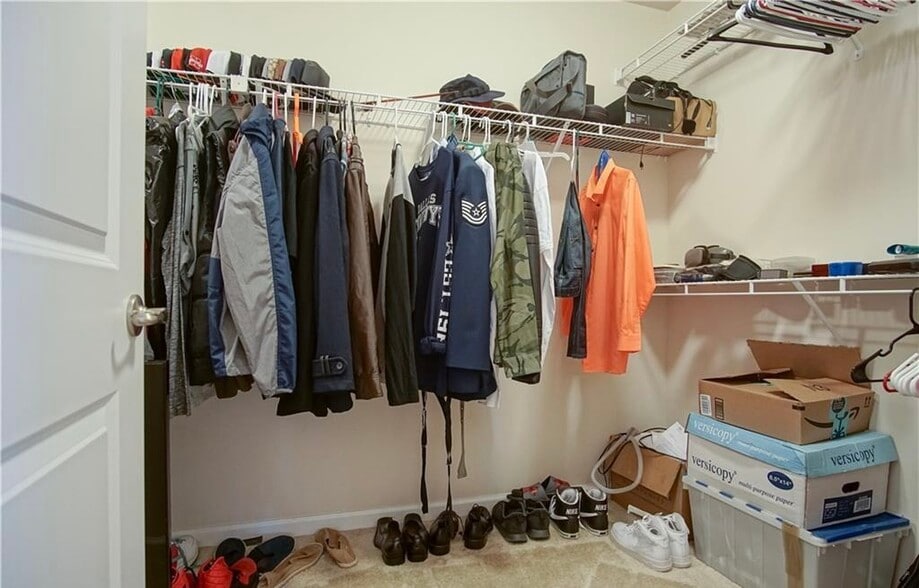 Building Photo - 13420 Harbor Dr