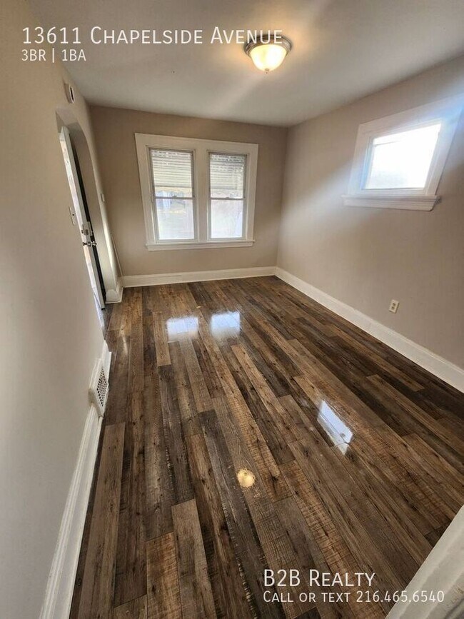 Building Photo - 13611 Chapelside Ave