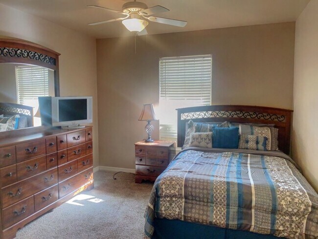 Building Photo - RENTAL Fully Furnished 4 bedroom home