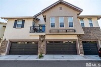 Building Photo - Damonte Ranch Townhouse