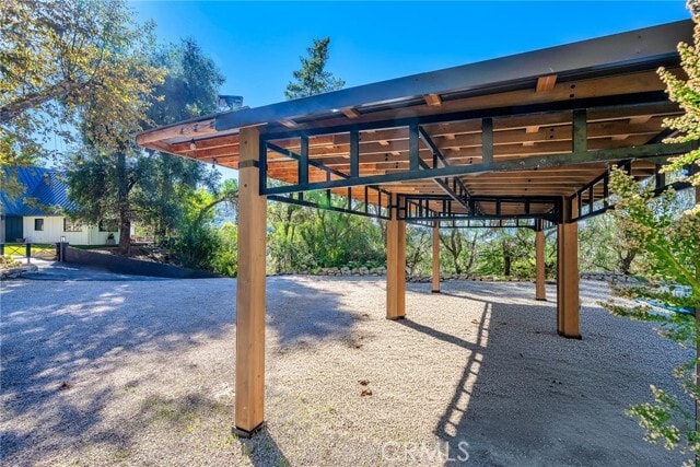 Building Photo - 24301 Sylvan Glen Rd