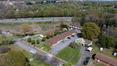 Building Photo - Renovated 1 Bed 1 Bath Condo in Prime Location!