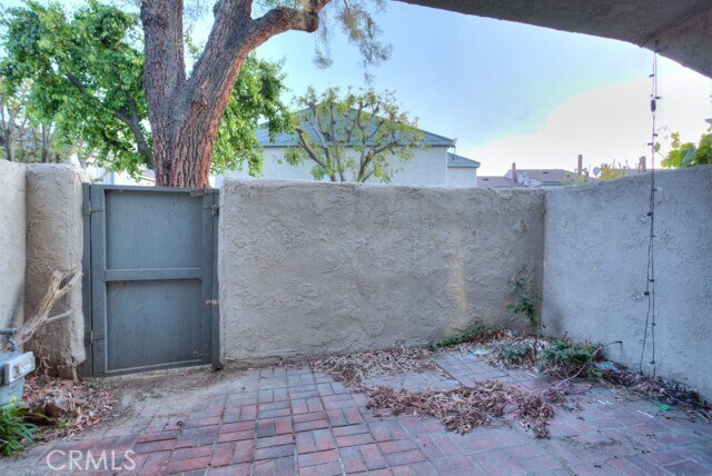 Building Photo - 1740 Puente