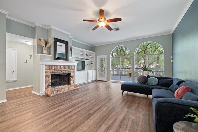 Building Photo - 8007 Weldon Springs Ct