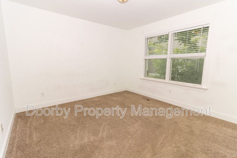 Building Photo - 1205 Worthington St