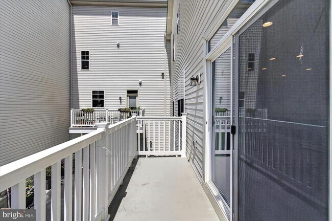 Building Photo - 22463 Verde Gate Terrace