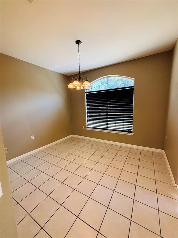 Building Photo - 5624 Toscana Ave