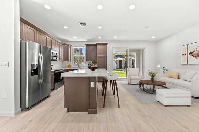 Building Photo - 16404 Mirabell Mnr Ln