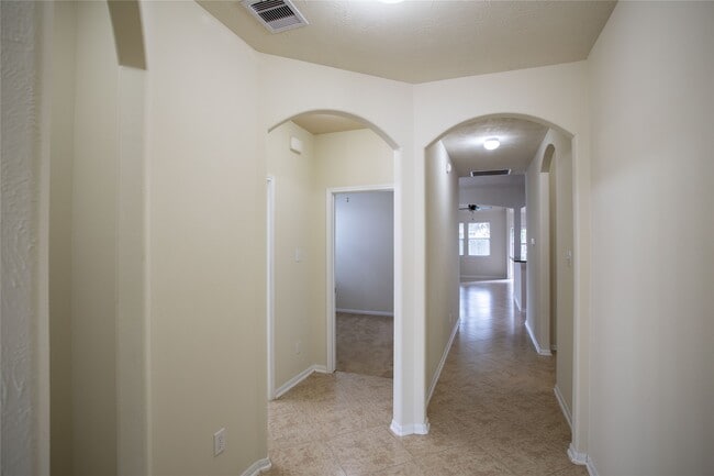 Building Photo - 24535 Carlton Springs Ln