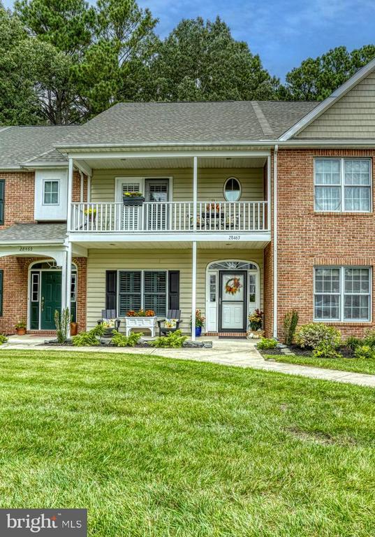 Building Photo - 28463 Pinehurst Cir