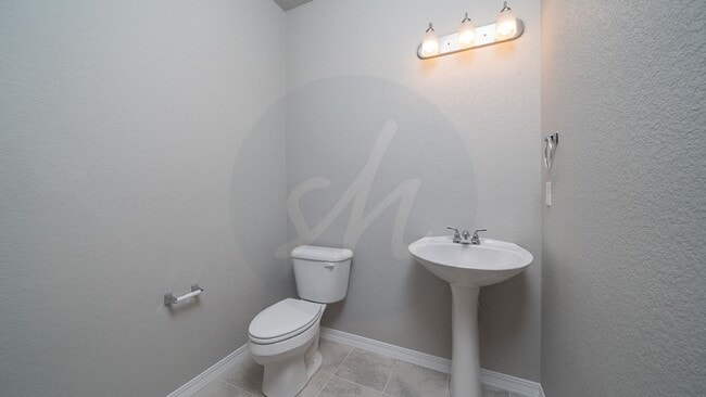 Building Photo - Great Townhome in Cumbre Vista