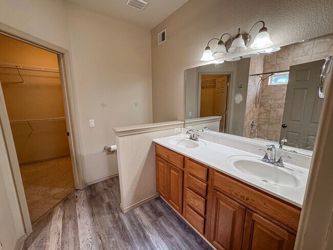 Building Photo - 339 Cielo Grande Ct