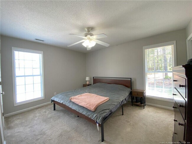 Building Photo - 92 Hunters Ridge