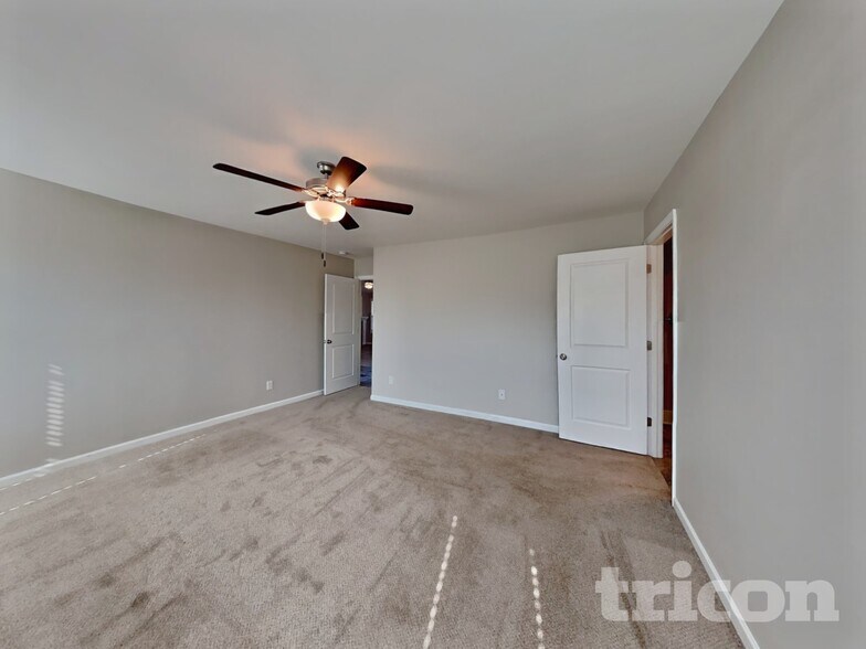 Building Photo - 113 Cornfield Ln