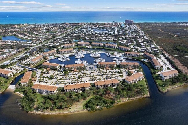 Building Photo - 2001 Marina Isle Way