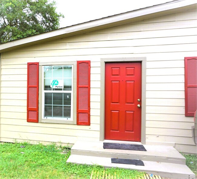 Building Photo - 5114 Laura Koppe Rd