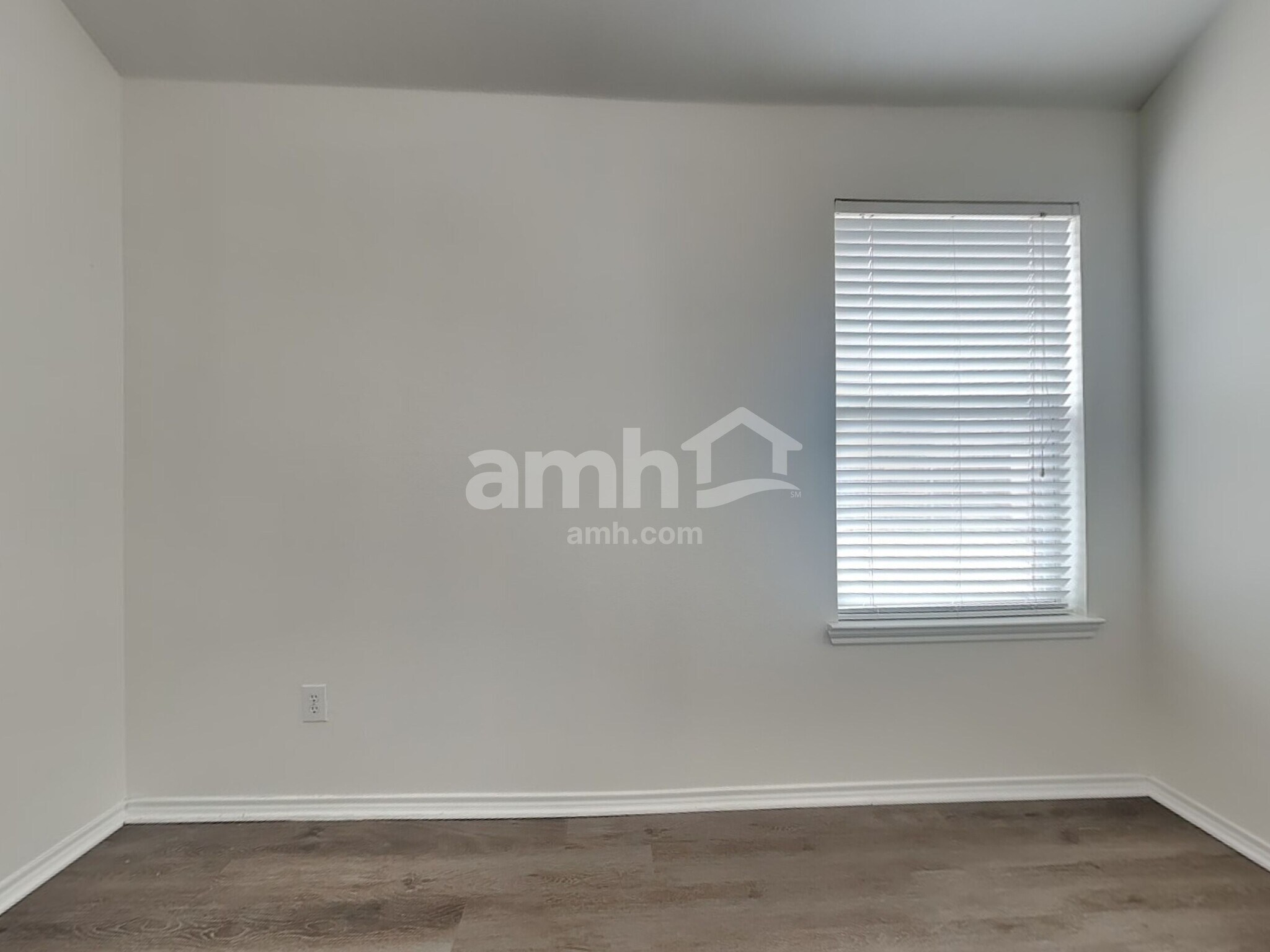 Building Photo - 485 Sausalito Dr