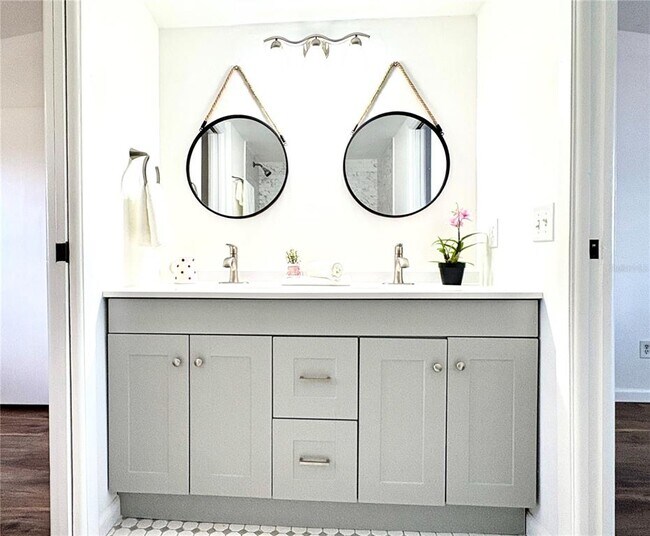 Building Photo - 4006 Cedar Limb Ct