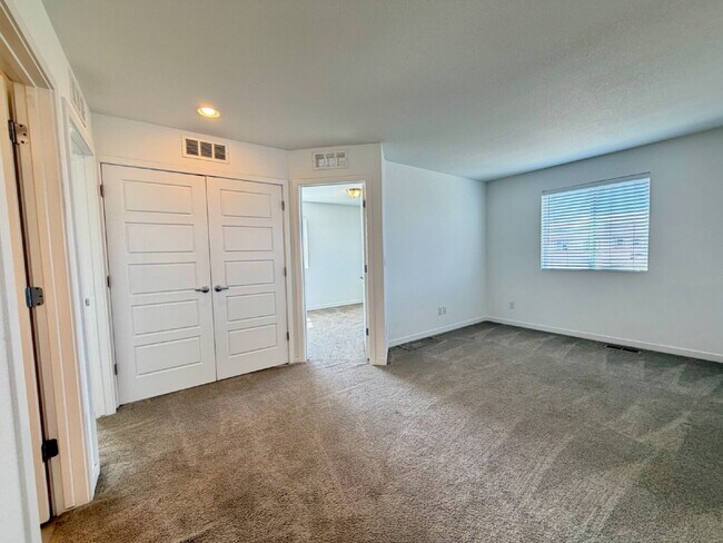 Building Photo - 11038 Rifle Ct