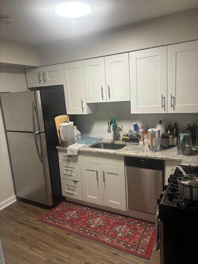 Building Photo - 1348 Brown St