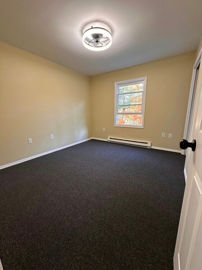 Building Photo - 2412 Winding Way