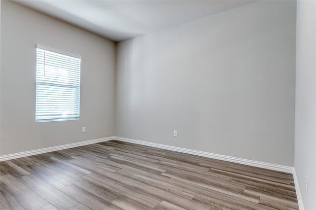 Building Photo - 1407 Mahogany Dr