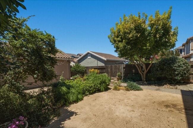 Building Photo - 3169 Parkham Dr
