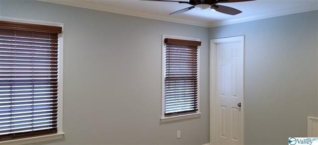 Building Photo - Gorgeous Updated 2BR 3BA Town house