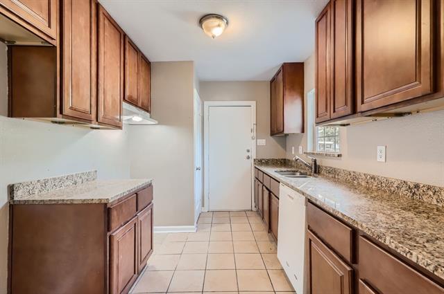 Building Photo - 224 E Boyd St