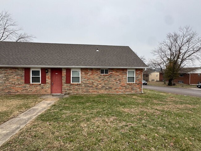 Primary Photo - 310 Hogan Dr