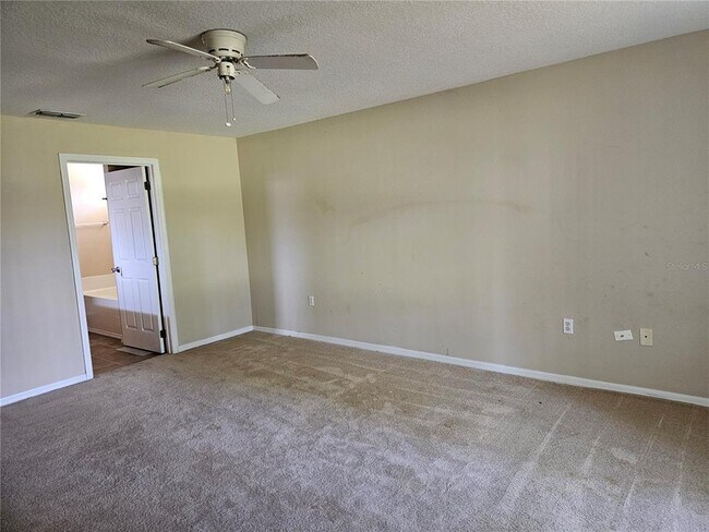 Building Photo - 7 Haddock Way