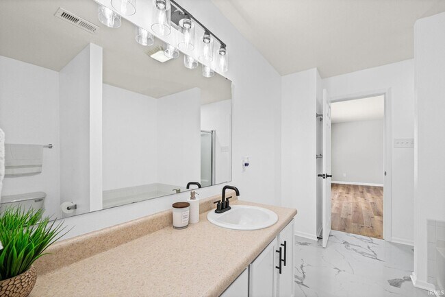 Building Photo - 2995 Peebleshire Ln