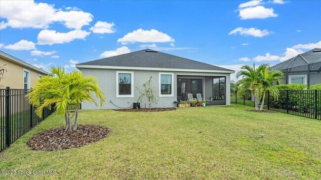 Building Photo - 8032 Mocan Ct
