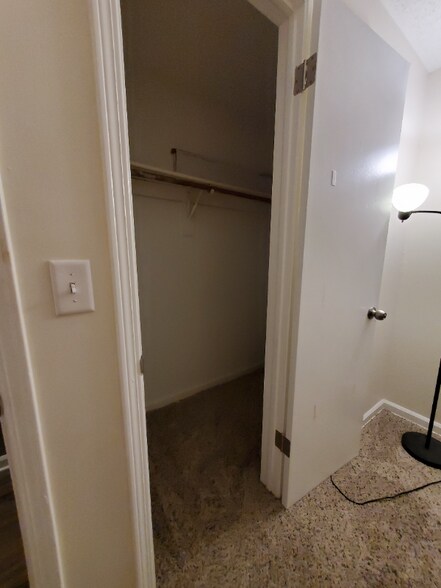 Building Photo - 11587 Gwynford Ln