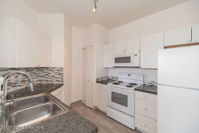 Building Photo - 1776 Sophias Dr