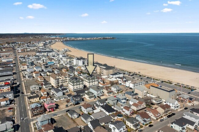 Building Photo - 15 K St