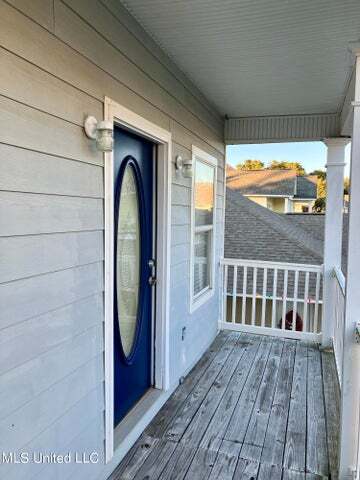 Master bedroom balcony - 1332 Tropical Cv
