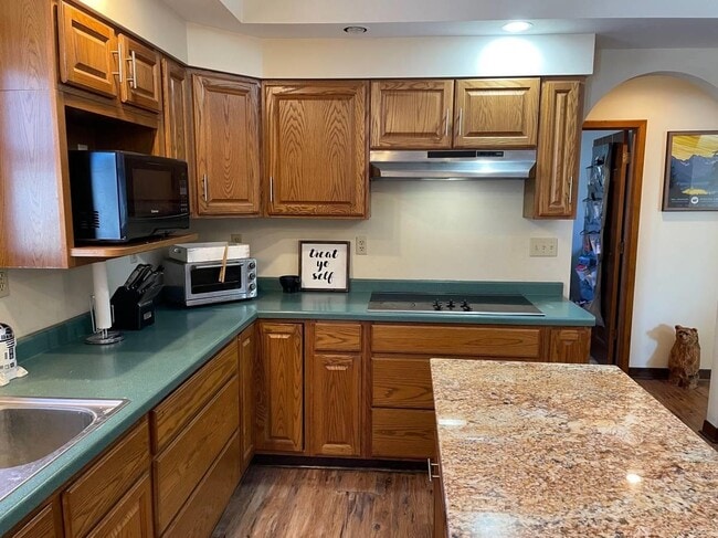 Building Photo - 6500 Co Rd K