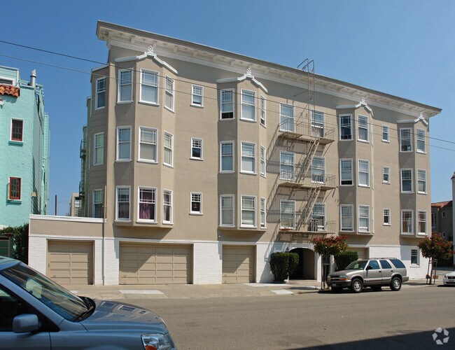Building Photo - 2300 Francisco St
