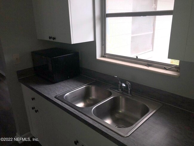 Building Photo - 233 Deltona Blvd