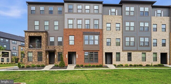 Building Photo - 14536 George Carter Way