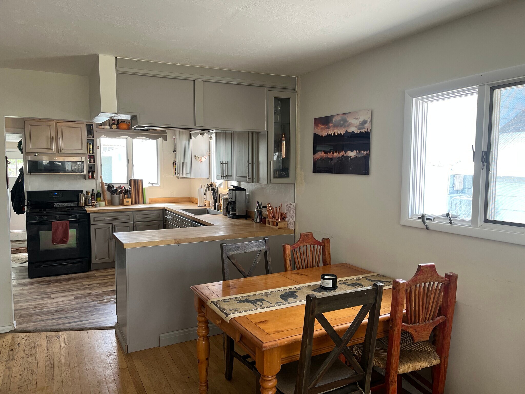 Building Photo - 506 S 8th St