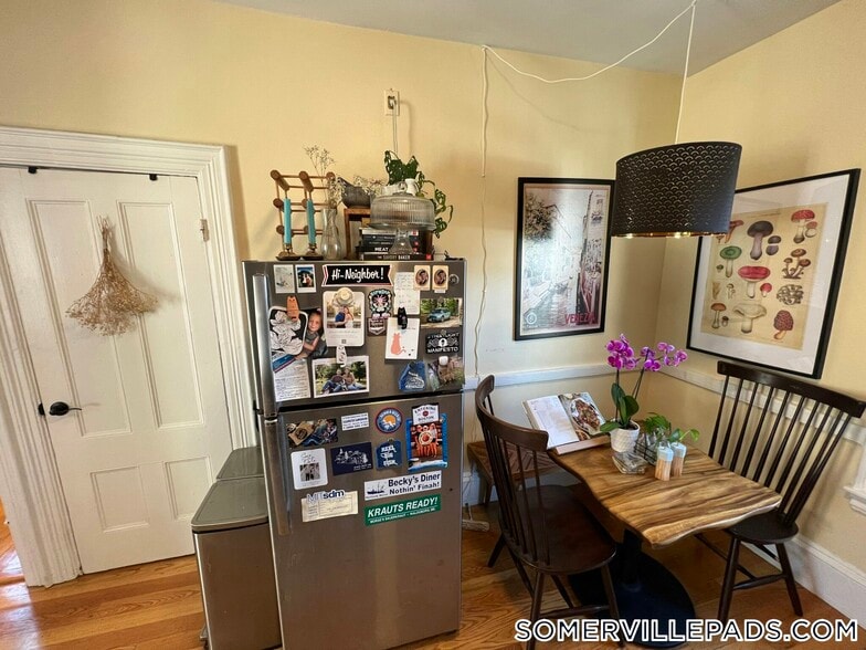 Building Photo - 12 Claremon St