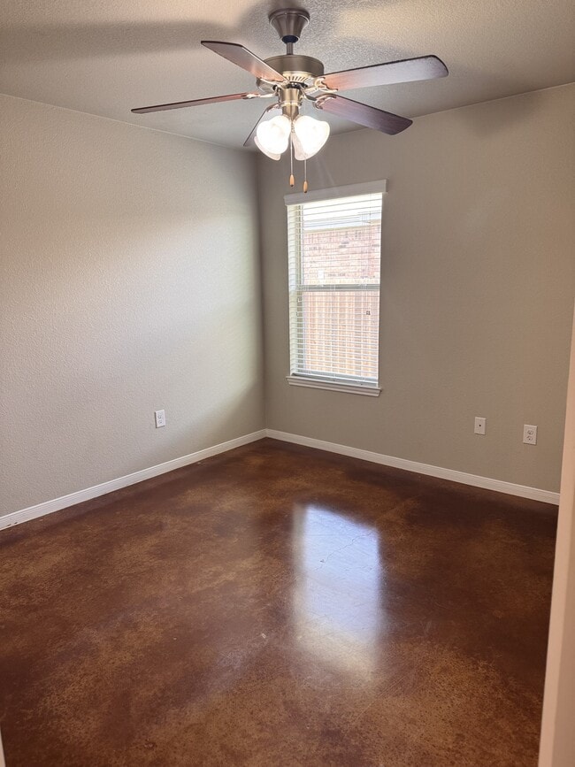 Building Photo - 2204 Indian Trail