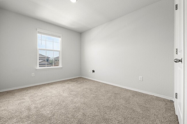 Building Photo - Like New Home In The Preserve at Medina!!!