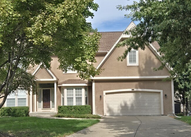 Primary Photo - 5004 W 156th St
