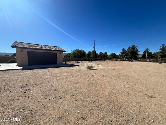 Building Photo - 40716 30th St W