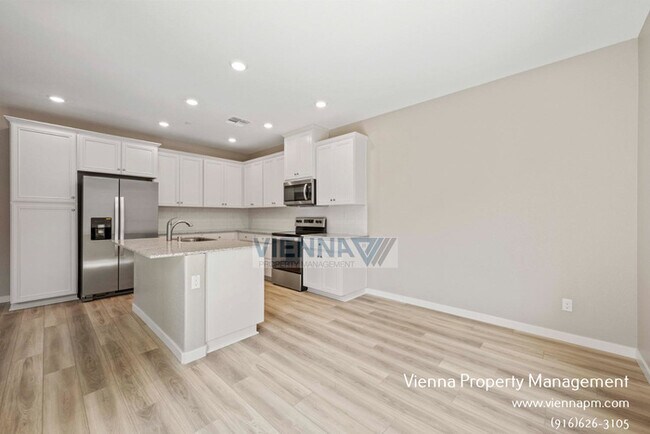 Building Photo - 2327 Comstock Ln