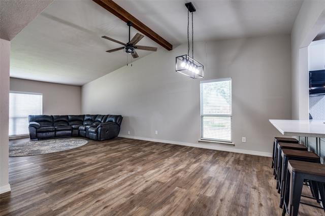 Building Photo - 5096 Thompson Dr