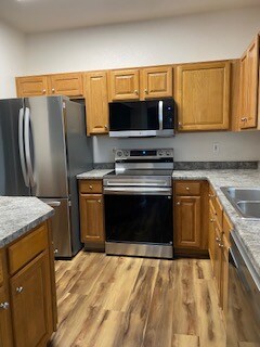 Building Photo - 7104 Ash Creek Heights